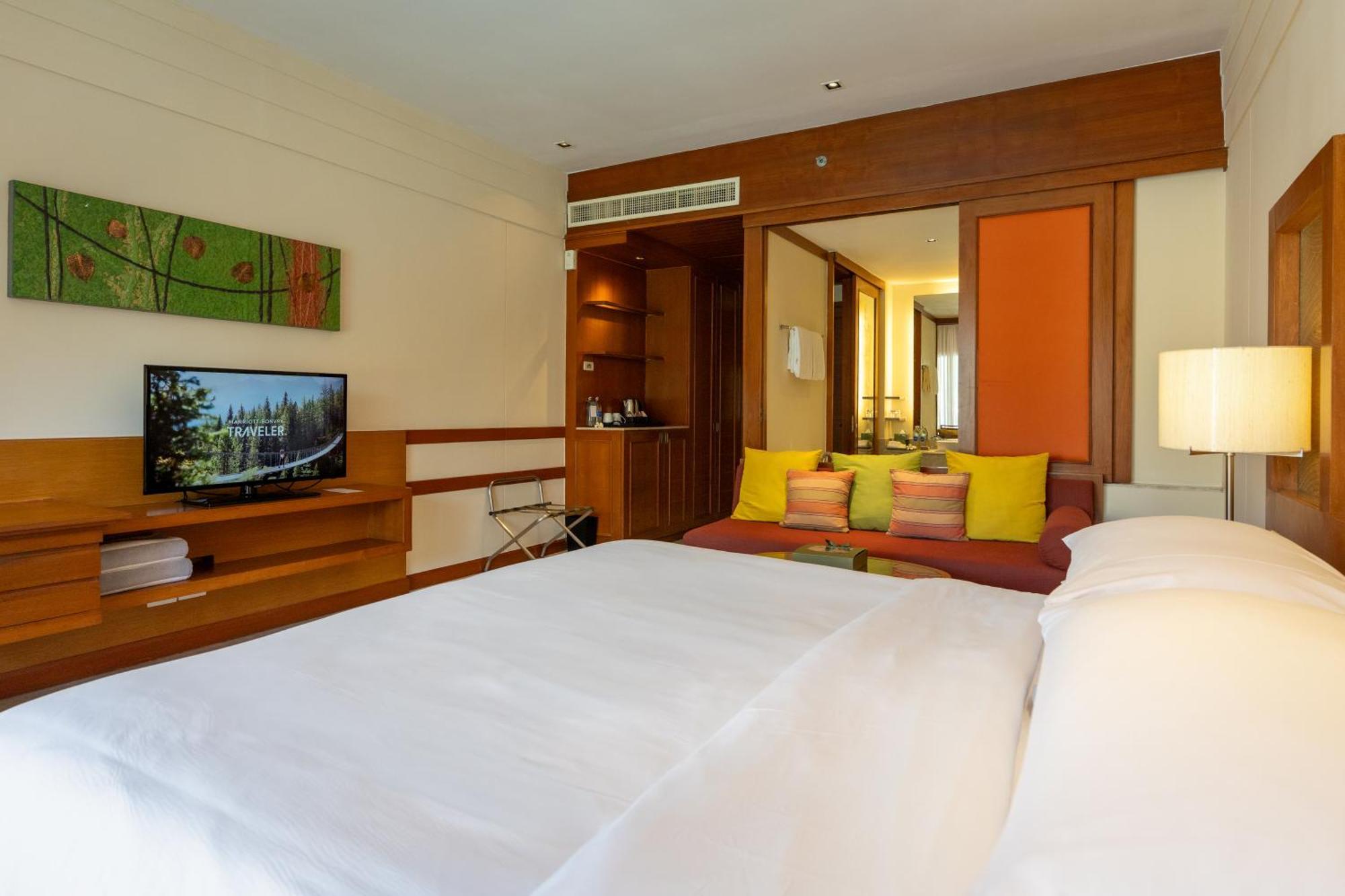 Kamer met 1 Kingsize Bed, Uitzicht op de Tuin en Balkon